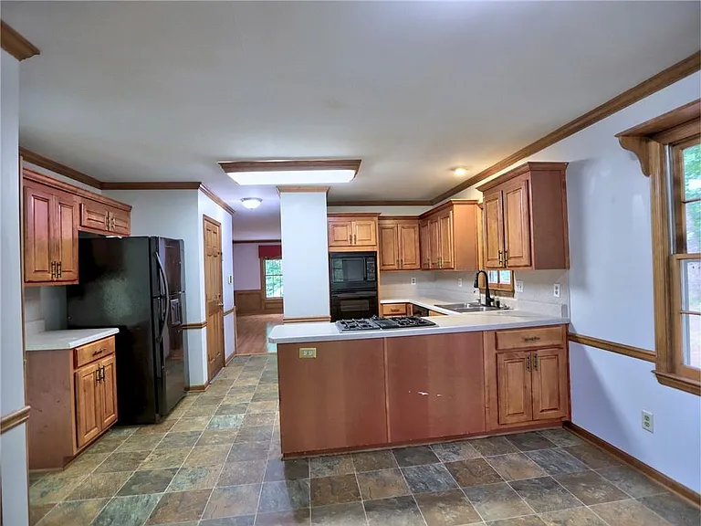 2101 Mark Hall Ct NE — Photo 12