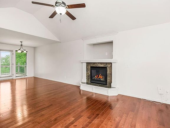 5th image of 11816 N Belmont Ave