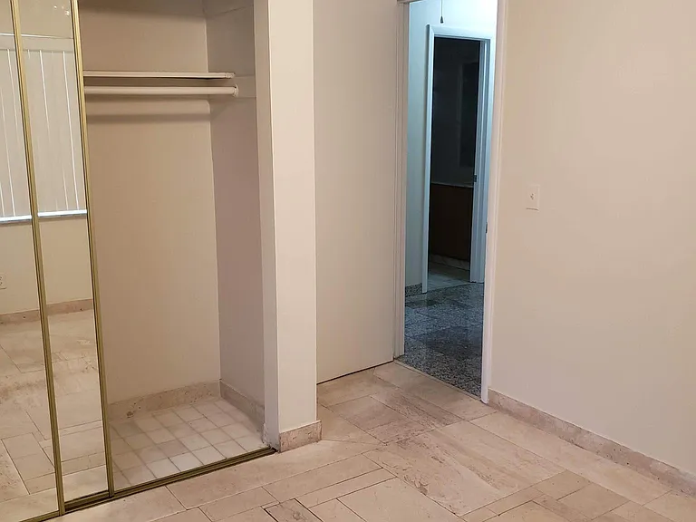 corner bedroom