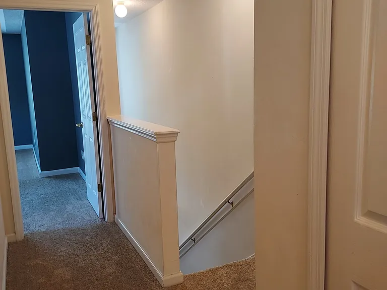 532 Hopewell Dr — Photo 14