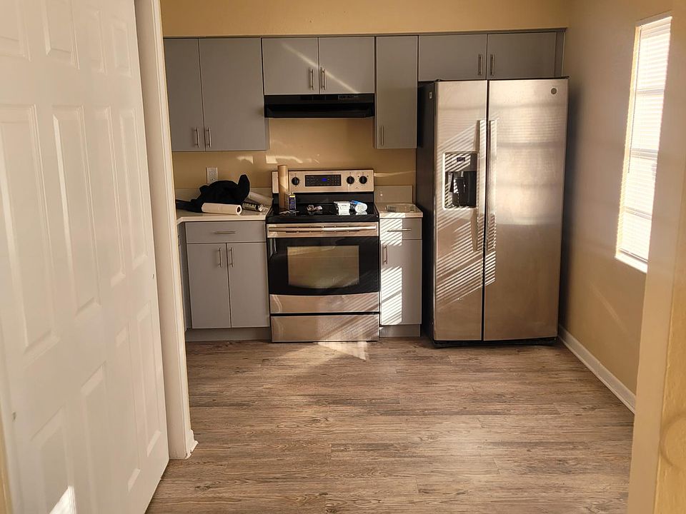 1st image of 3822 E Riverhills Dr #B