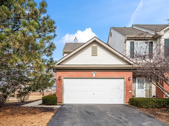 2nd image of 1340 W Black Wolf Rd #0