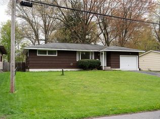 503 Palmer Dr, North Syracuse, NY 13212