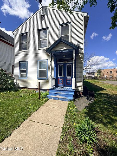 4th image of 781 2nd Avenue