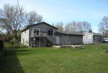 3rd image of 3017 166th Ave NE