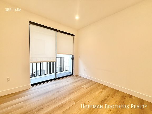 5th image of 8326 Blackburn Ave #204