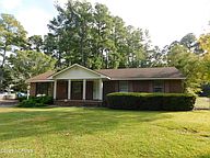 1707 Lake Dr Laurinburg NC 28352 Zillow