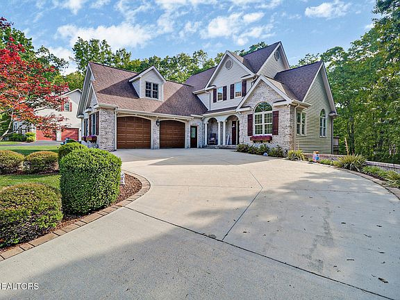 2nd image of 255 Quail Ridge Dr