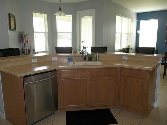 3rd image of 3213 Hopewell Dr