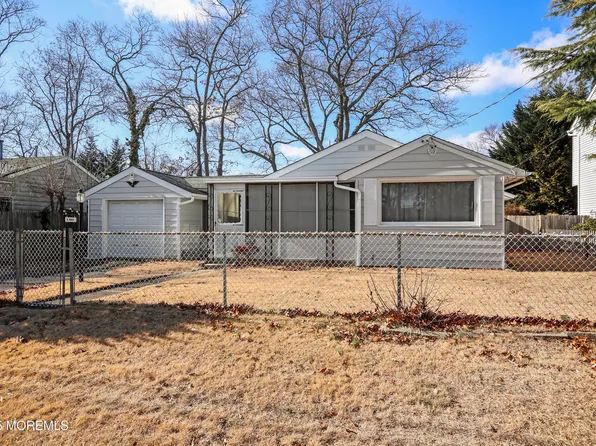 221 Ida Drive, Point Pleasant, NJ 08742