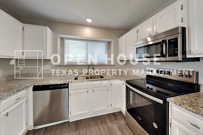 1313 Colony Ct — Photo 6