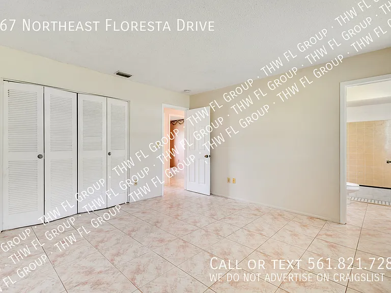 267 NE Floresta Dr — Photo 19
