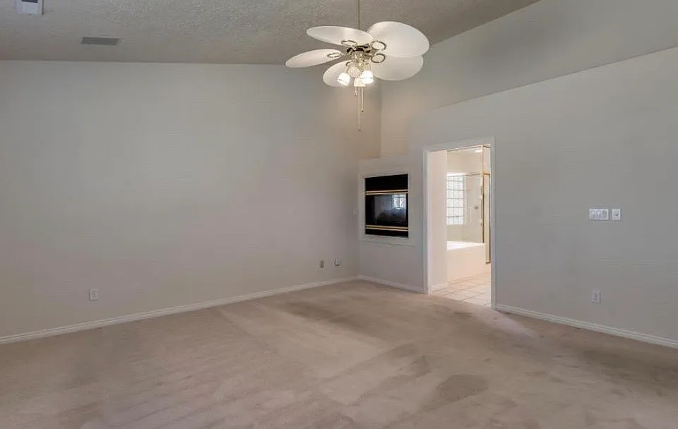 3264 Canyon View Dr