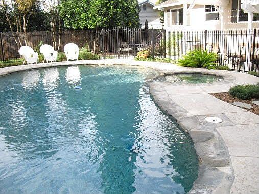2nd image of 466 Cordoba Ln