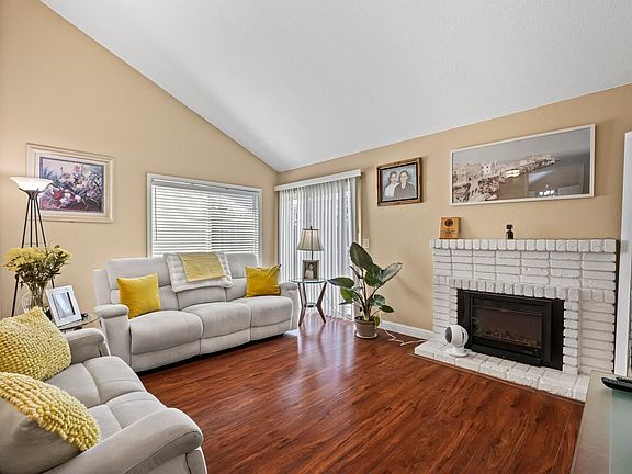 4th image of 1229 Bayard Dr
