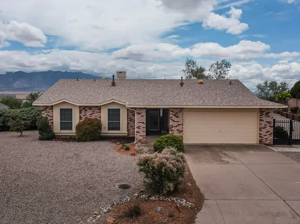 1904 Whitewater Dr NE, Rio Rancho, NM 87144