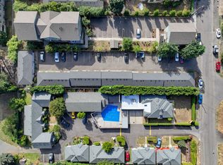 Berna Court, Portland, OR 97220