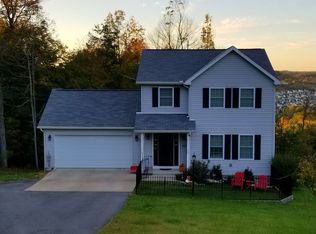 416 Eastgate Dr, Morgantown, WV 26508