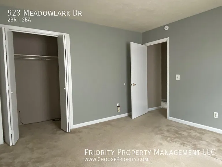 923 Meadowlark Dr — Photo 14
