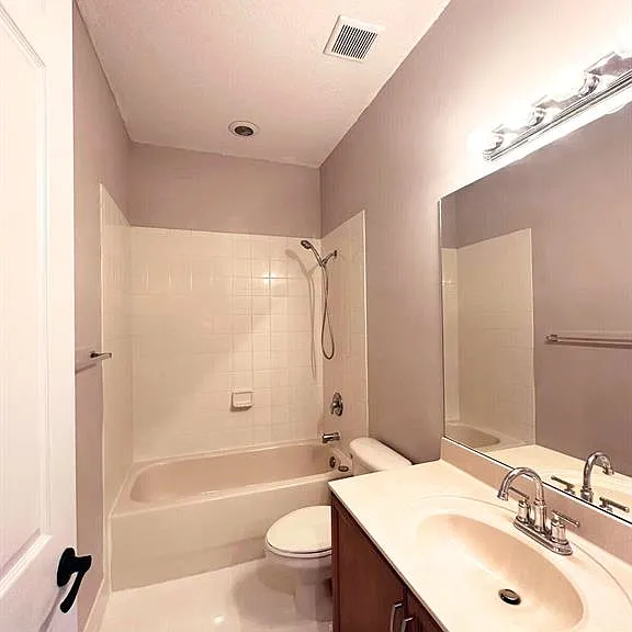 2651 W Prospect Rd #1102 — Photo 3