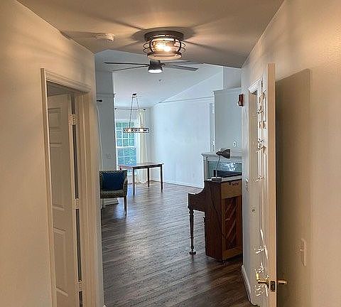 3rd image of 2221 Delaney Dr #313