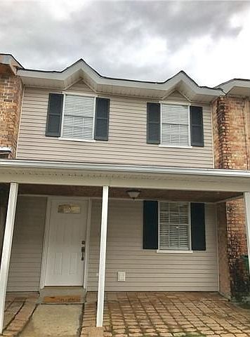 1st image of 14 Houmas Pl APT B