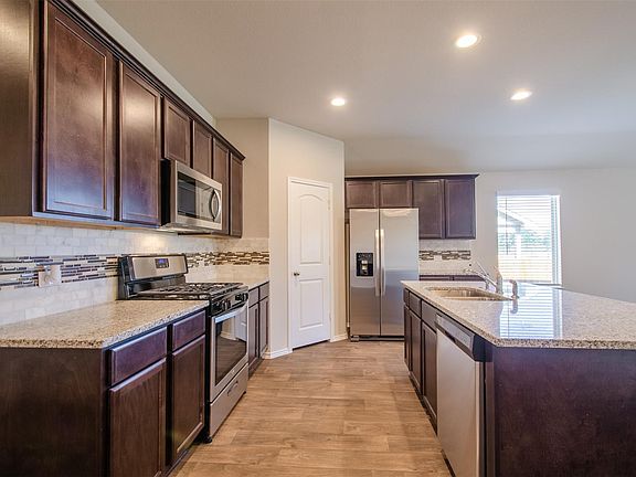 3rd image of 13966 Fort Ward Way
