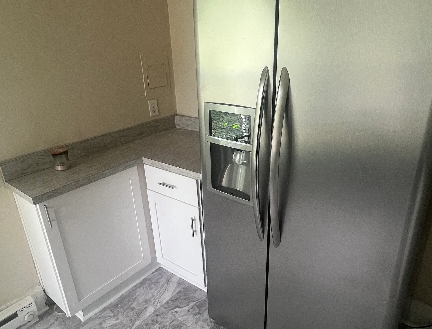 51 Huron Ave — Photo 2