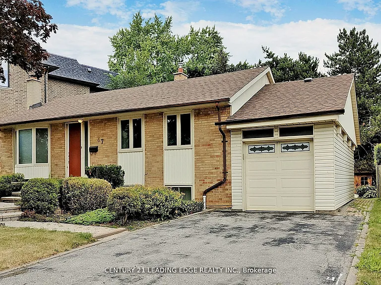 47 Southwell Dr #BASEMENT — Photo 2