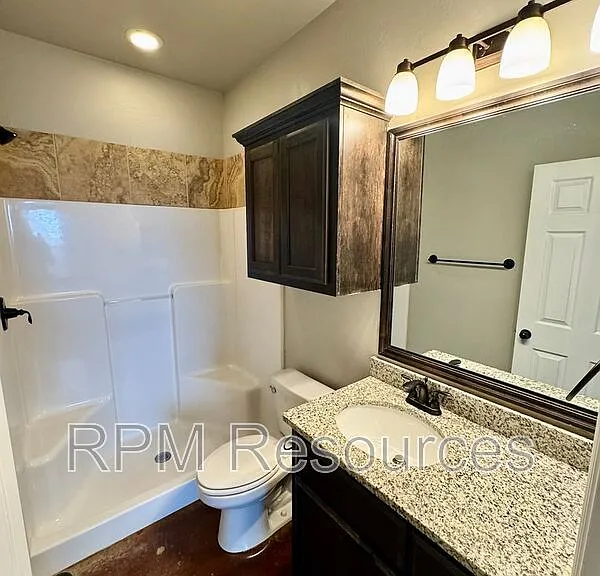 1818 Post Oak Rd — Photo 14