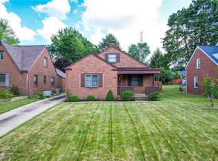 230 35th St NW, Canton, OH