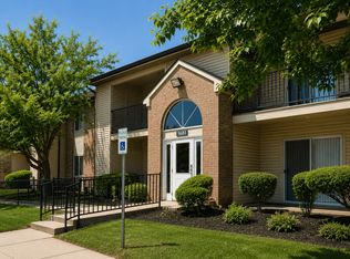 Creekside Square Apartments, Indianapolis, IN 46254
