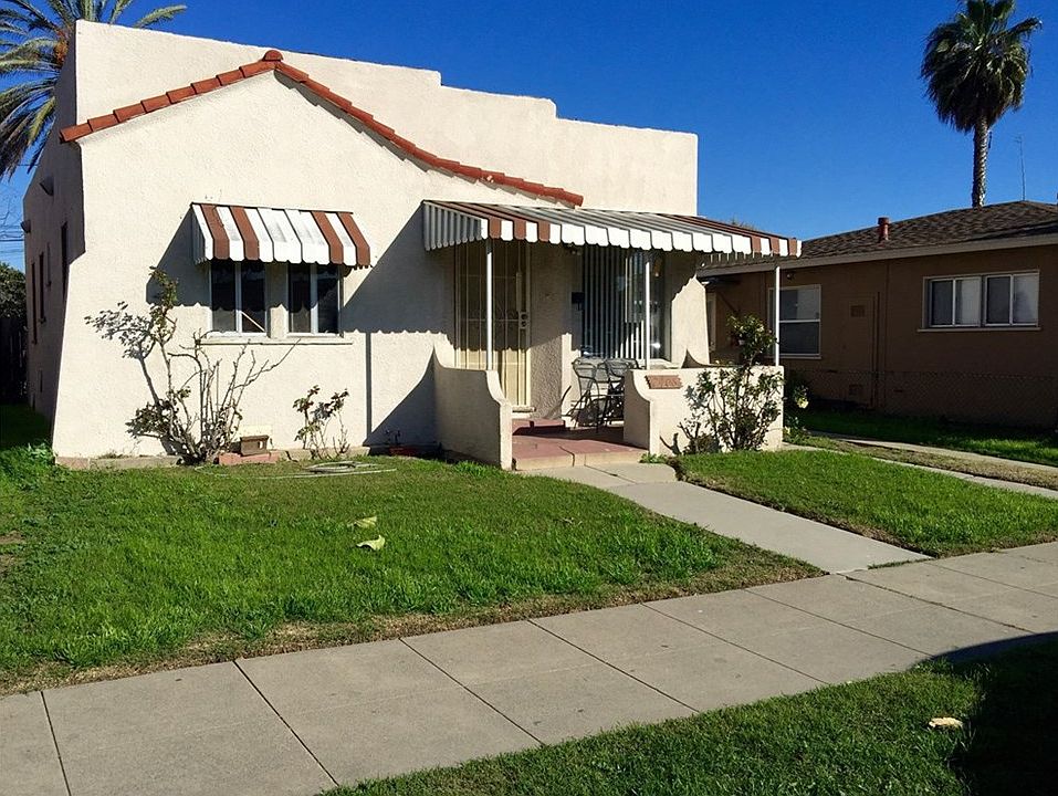 1st image of 2408 Hayes Ave