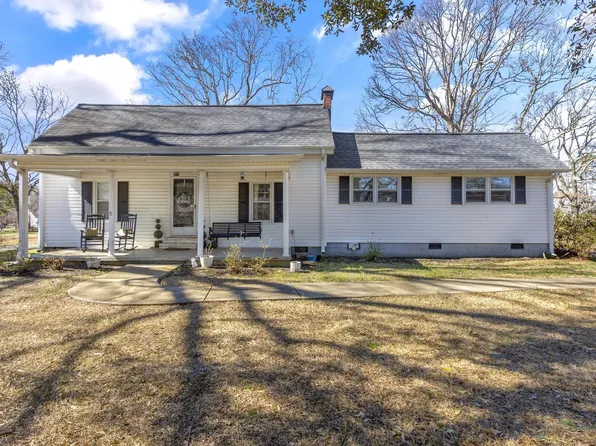 361 Mason Rd, Boiling Springs, SC 29316