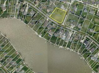 2574 W Choctaw Dr, London, OH 43140