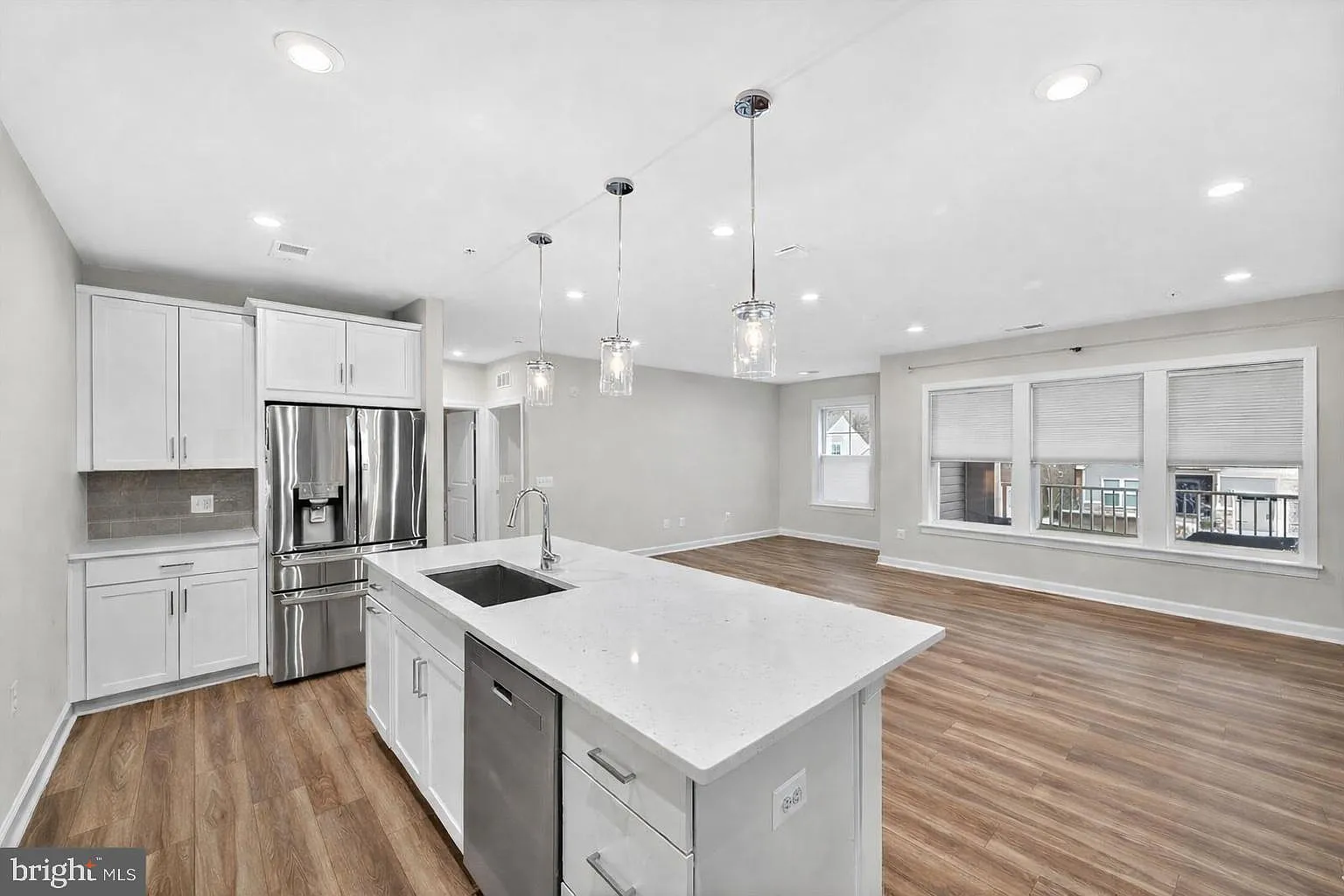 21630 Hawksbill High Cir — Photo 4