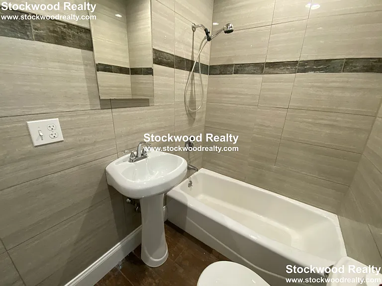 90 Lyndhurst St #4 — Photo 34