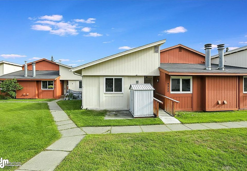 1st image of 4322 Reka Dr