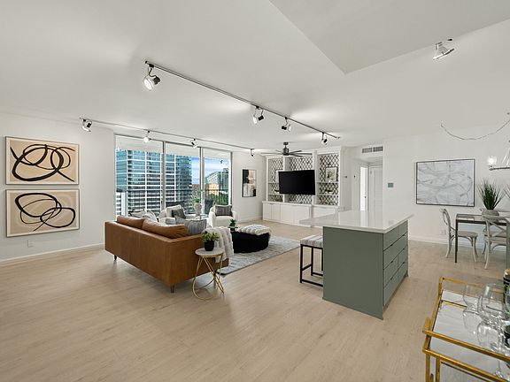 2nd image of 3310 Fairmount St APT 16B