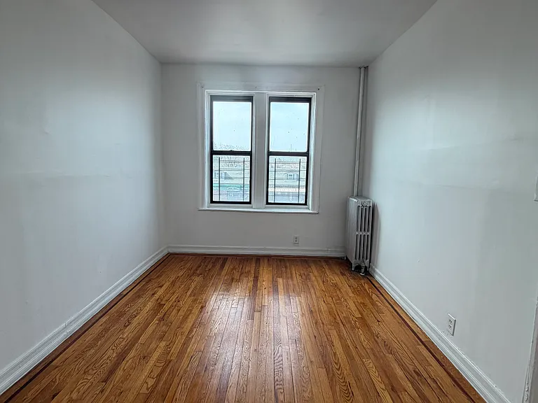 1075 Edison Ave #2 — Photo 7