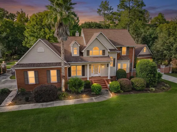 5605 Forest Lake Dr W, Tifton, GA 31794