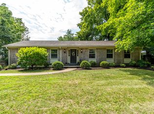 3425 Brandon Dr, Lexington, KY 40502