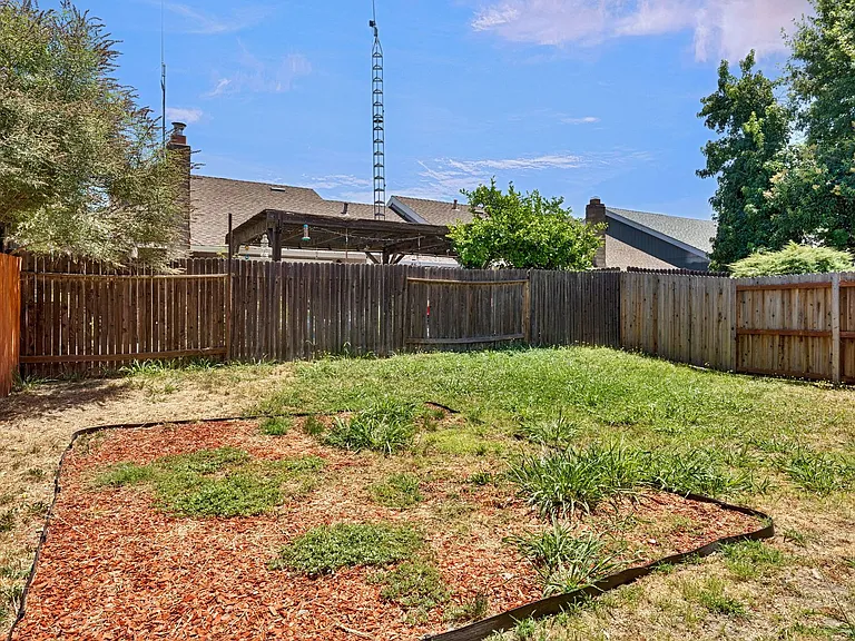 1171 Meadow Gate Dr — Photo 37