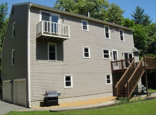 64 Davis St, Northborough, MA 01532