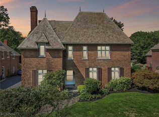 2324 Coventry Rd, Cleveland Hts, OH 44118