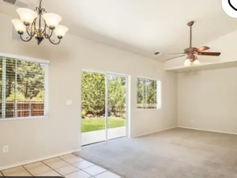 1024 W Lil Ben Trl — Photo 18
