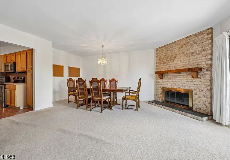 260 Prospect St #24 — Photo 8
