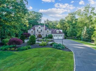 254 Fells Rd, Essex Fells, NJ 07021