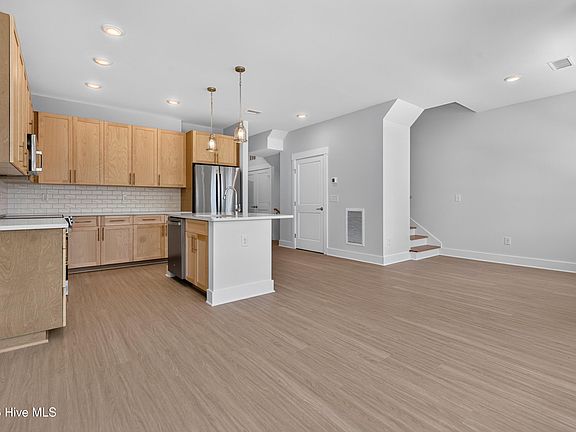 4th image of 326 Forest Park Road #B