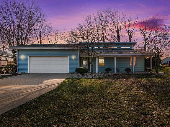 2nd image of 806 S Meadow Ct